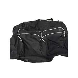 Protege 20"x12"10" Black Travel Duffel Bag
